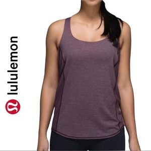 Lululemon build-in Bra Top